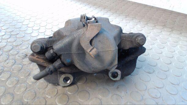 Foto: BREMSSATTEL VORNE LINKS eines Citroen C8 2.2 HDi acenta