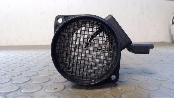 Foto: LUFTMASSENMESSER SIEMENS eines Citroen C8 2.2 HDi acenta