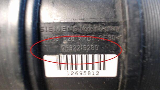 Foto: LUFTMASSENMESSER SIEMENS eines Citroen C8 2.2 HDi acenta