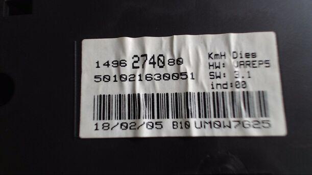 Foto: TACHOEINHEIT eines Citroen C8 2.2 HDi GL