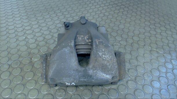 Foto: BREMSSATTEL VORN RECHTS eines Opel Astra 1.9 CDTI DPF acenta