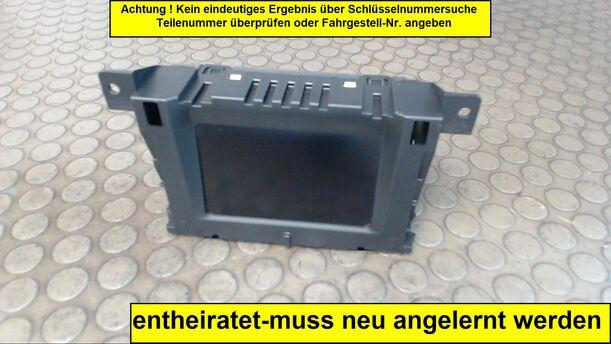 Foto: DISPLAY/BILDSCHIRM eines Opel Astra 1.9 CDTI DPF acenta
