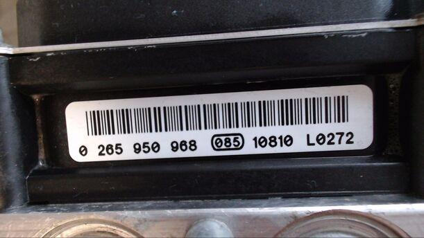Foto: HAUPTBREMSAGGREGAT ABS / ESP eines Ford Ka 1.2 Start-Stopp-System acenta