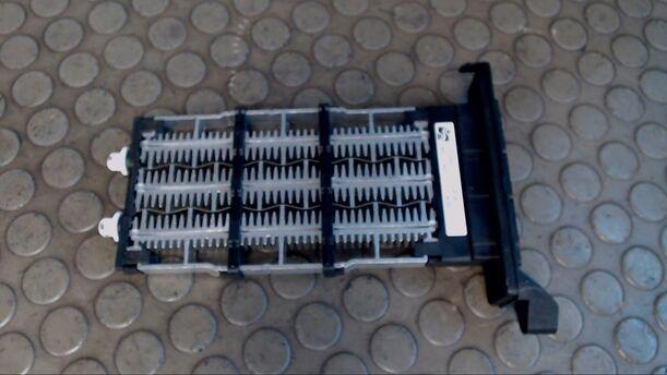 Foto: ZUSATZHEIZUNG / ELEKTROWÄRMETAUSCHER eines Ford Ka 1.2 Start-Stopp-System acenta