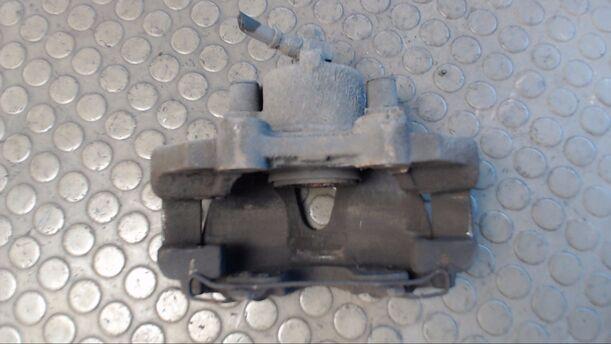 Foto: BREMSSATTEL VORNE LINKS eines Saab 9-3 2.2 TiD acenta