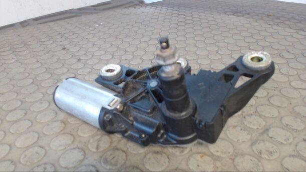 Foto: SCHEIBENWISCHERMOTOR HINTEN eines VW Sharan 1.9 TDI GL