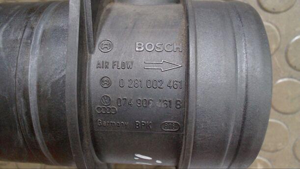 Foto: LUFTMASSENMESSER BOSCH eines Audi A3 2.0 TDI Sportback DPF GL