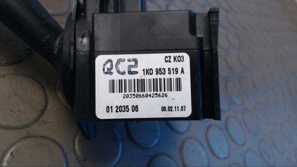 Foto: SCHEIBENWISCHERSCHALTER eines VW Touran 1.9 TDI GL