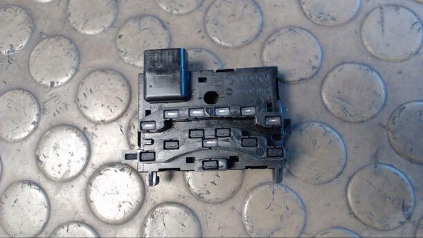 Foto: LENKWINKELSENSOR eines VW Touran 1.9 TDI GL