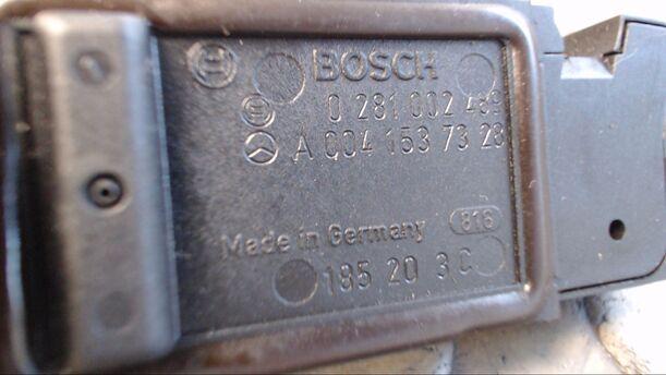 Foto: LUFTMASSENMESSER BOSCH eines Mercedes-Benz A 170 CDI L GL