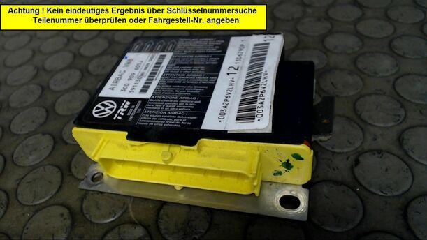 Foto: STEUERGERÄT AIRBAG eines VW Passat Variant 2.0 TDI GL