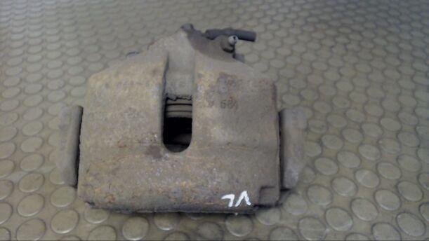 Foto: BREMSSATTEL VORN LINKS eines VW Passat Variant 2.0 TDI GL