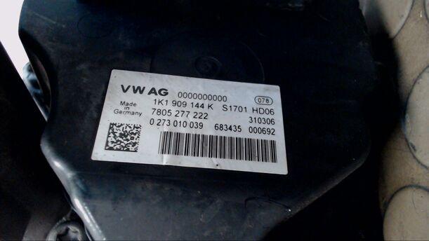 Foto: LENKGETRIEBE ELEKTRISCH eines VW Passat Variant 2.0 TDI GL