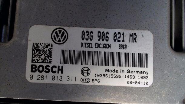 Foto: STEUERGERÄT EINSPRITZUNG eines VW Passat Variant 2.0 TDI GL