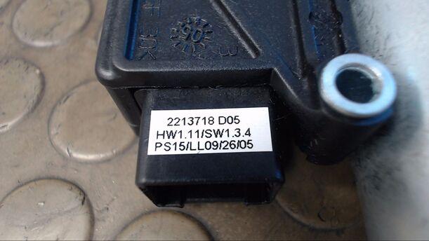 Foto: SCHIEBEDACHMOTOR eines Peugeot 407 SW HDi 135 GL