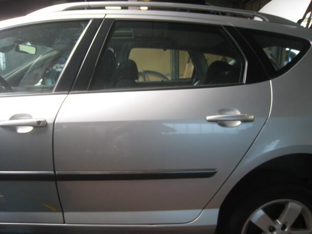 Foto: TÜR HINTEN LINKS eines Peugeot 407 SW HDi 135 GL