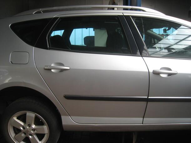 Foto: TÜR HINTEN RECHTS eines Peugeot 407 SW HDi 135 GL