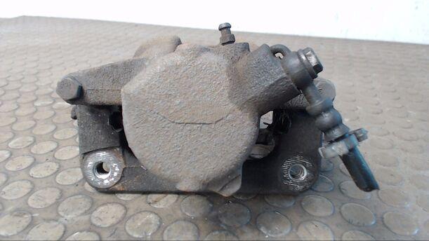Foto: BREMSSATTEL VORNE RECHTS eines Peugeot 407 SW HDi 135 GL