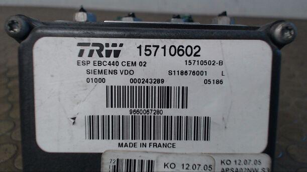 Foto: HAUPTBREMSAGGREGAT ABS eines Peugeot 407 SW HDi 135 GL