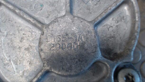 Foto: VAKUUMPUMPE eines Peugeot 407 SW HDi 135 GL