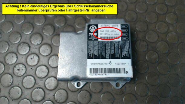 Foto: STEUERGERÄT AIRBAG eines VW Passat Variant 2.0 TDI GL