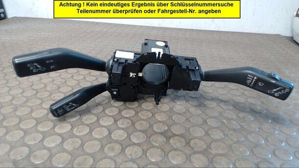 Foto: BLINKERSCHALTER/ KOMBISCHALTER eines VW Passat Variant 2.0 TDI GL
