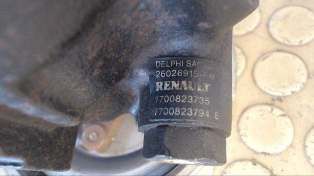 Foto: PUMPE SERVOLENKUNG eines Renault Laguna Grandtour 1.6 16V GL
