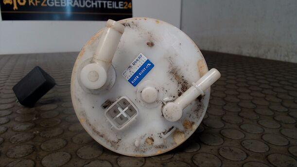 Foto: KRAFTSTOFFPUMPE eines Daihatsu Cuore 1.0 GL