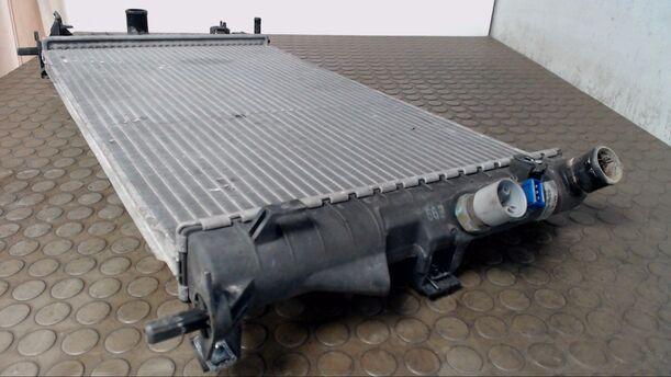 Foto: KÜHLER eines Opel Vectra 1.8 Caravan GL