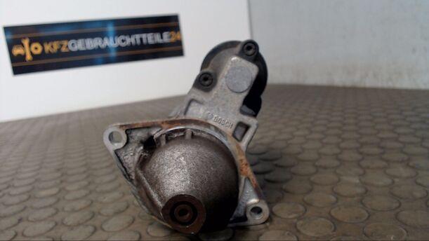 Foto: ANLASSER / STARTER BOSCH eines Opel Vectra 1.8 Caravan GL