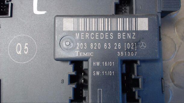 Foto: TÜRSTEUERGERÄT LINKS eines Mercedes-Benz C 220 CDI Sportcoupe GL