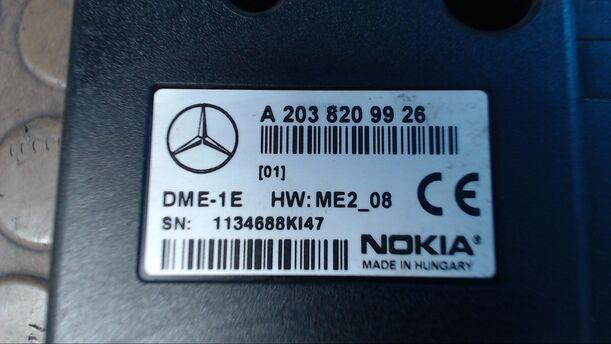 Foto: STEUERGERÄT TELEFON NOKIA eines Mercedes-Benz C 220 CDI Sportcoupe GL