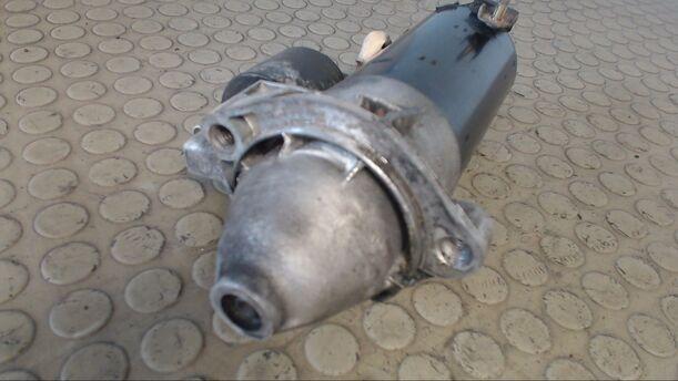 Foto: ANLASSER / STARTER BOSCH eines VW Passat Variant 1.9 TDI GL