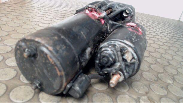 Foto: ANLASSER / STARTER BOSCH eines Renault Clio GL