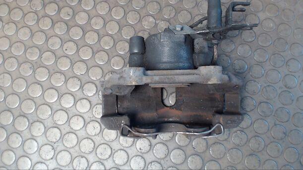 Foto: BREMSSATTEL VORNE LINKS eines Skoda Superb 1,9 TDI GL