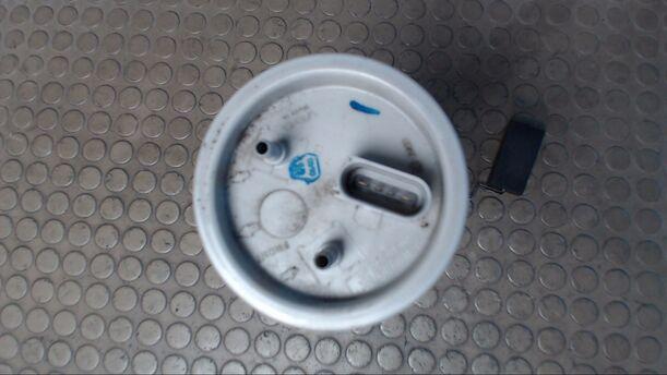Foto: KRAFTSTOFFPUMPE eines Skoda Superb 1,9 TDI GL