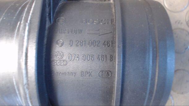 Foto: LUFTMASSENMESSER BOSCH eines Skoda Superb 1,9 TDI GL