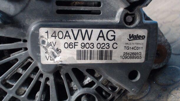 Foto: LICHTMASCHINE VALEO eines VW Caddy 1.9 TDI Eco