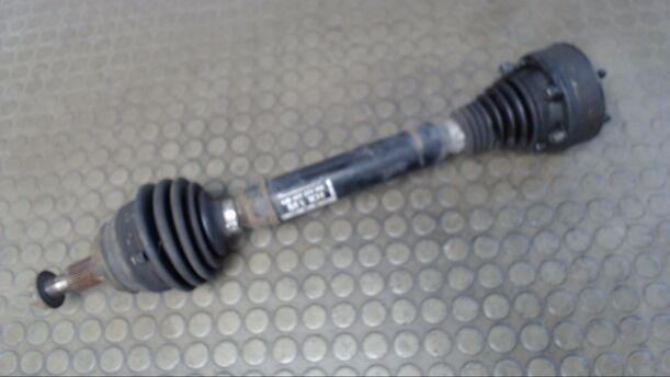 Foto: ANTRIEBSWELLE LINKS eines VW Golf 1.9 TDI GL