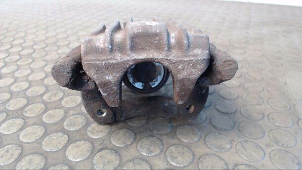 Foto: BREMSSATTEL HINTEN RECHTS eines VW Golf 1.9 TDI GL