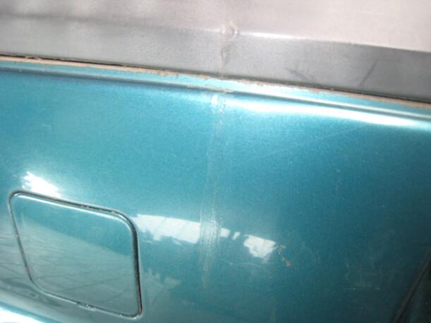 Foto: STOSSFÄNGER / STOSSSTANGE HINTEN eines Ford Fiesta GL