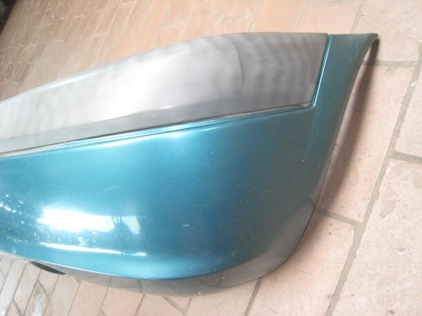 Foto: STOSSFÄNGER / STOSSSTANGE HINTEN eines Ford Fiesta GL