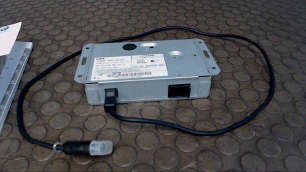 Foto: IPOD INTERFACE / SCHNITTSTELLE eines BMW 535d Touring