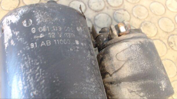 Foto: ANLASSER / STARTER BOSCH) eines Ford Fiesta GL