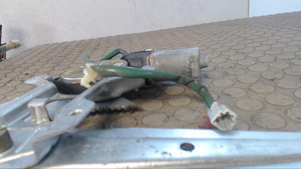 Foto: FENSTERHEBER ELEKTR. HINTEN LINKS eines Honda Civic 1.5i GL