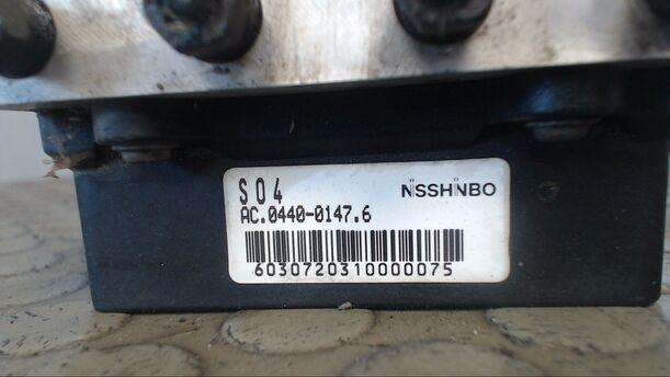 Foto: HAUPTBREMSAGGREGAT ABS eines Honda Civic 1.5i GL