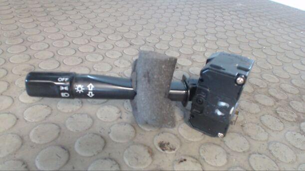 Foto: BLINKSCHALTER/KOMBISCHALTER eines Honda Civic 1.5i GL