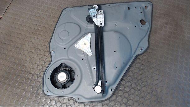 Foto: FENSTERHEBER HINTEN LINKS eines Mercedes-Benz A 180 CDI GL