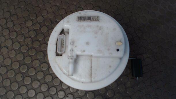 Foto: KRAFTSTOFFPUMPE eines Peugeot 206 75 GL