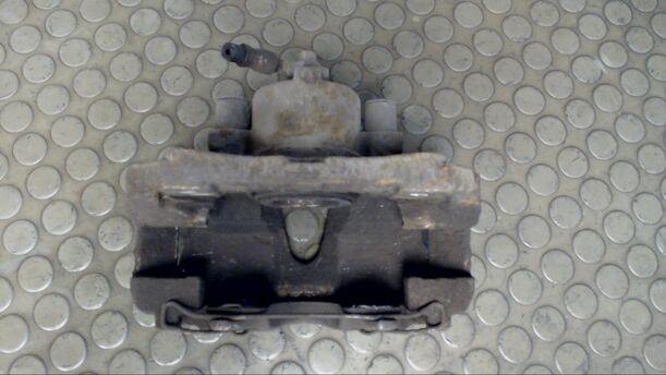 Foto: BREMSSATTEL VORN LINKS eines Opel Astra 2.0 DTI GL